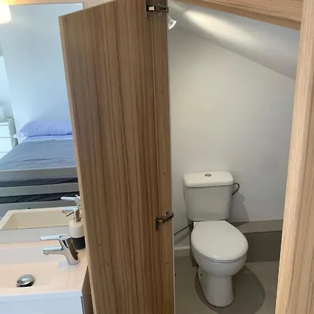 Semesterbostad Chalet Adosado En La Playuca De Mogro