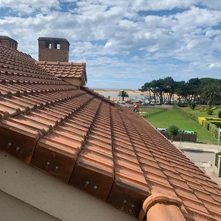 Semesterbostad Chalet Adosado En La Playuca De Mogro
