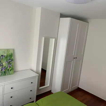 Chalet Adosado En La Playuca De Semesterbostad Mogro